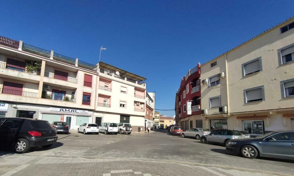 Casas y pisos en venta y alquiler en Montehermoso
